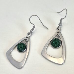 Trouglići srebrni – Forest Crystal – elegantna minđuša iz kolekcije Serendi