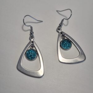 Trouglići srebrni – Ocean Crystal – elegantna minđuša iz kolekcije Serendi