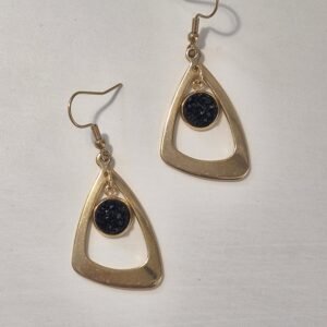 Trouglići zlatni – Obsidian Crystal – elegantna minđuša iz kolekcije Serendipity